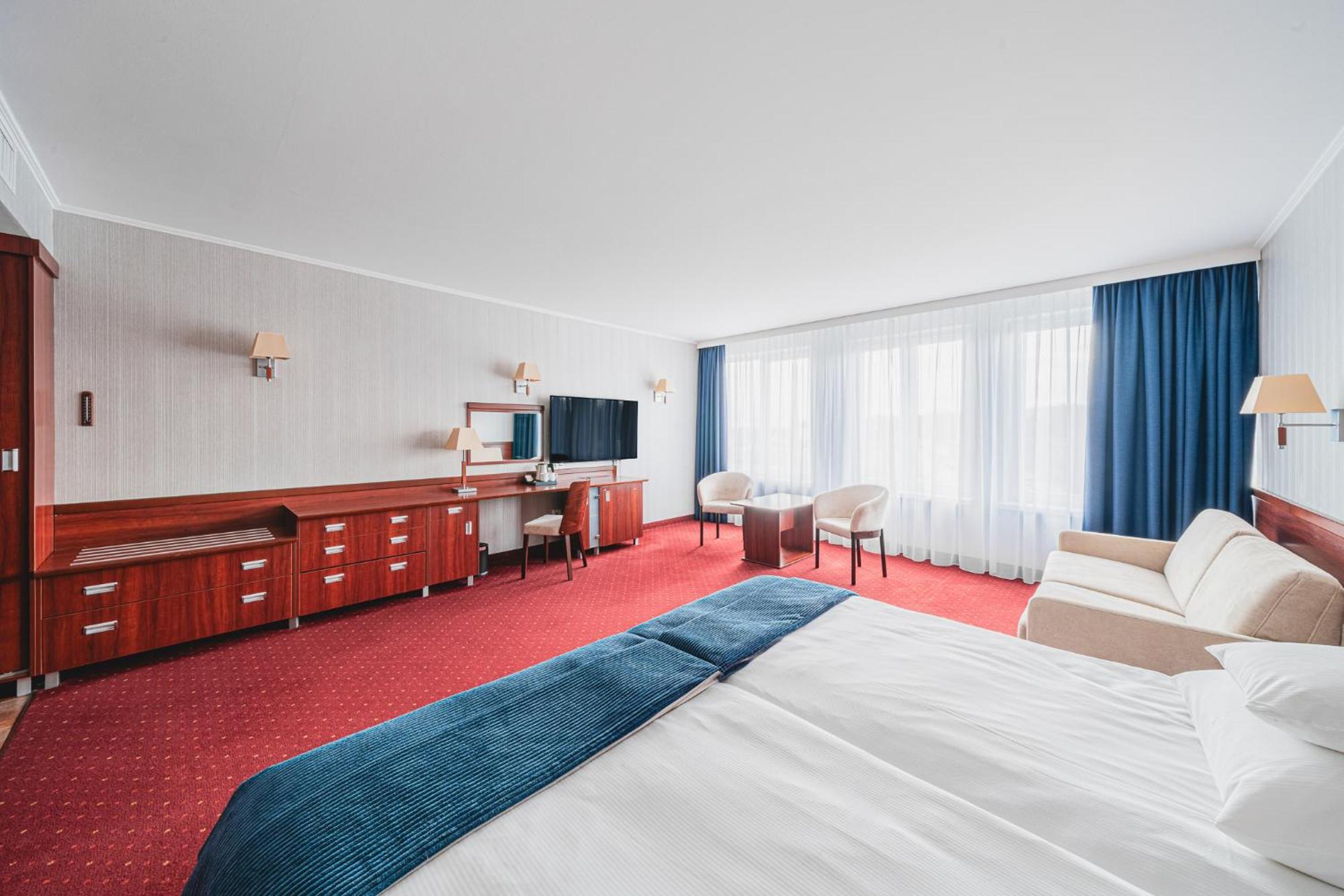 Hotel Lidia Spa&Wellness Darlowko Esterno foto
